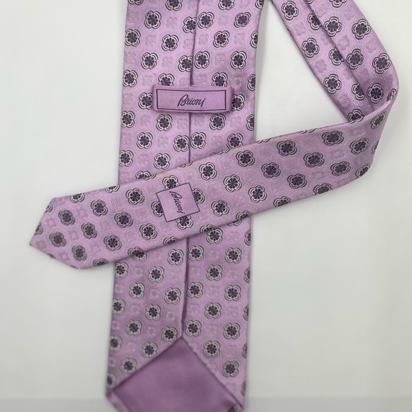 Brioni Lavender Floral Silk Tie - Picture 1 of 7